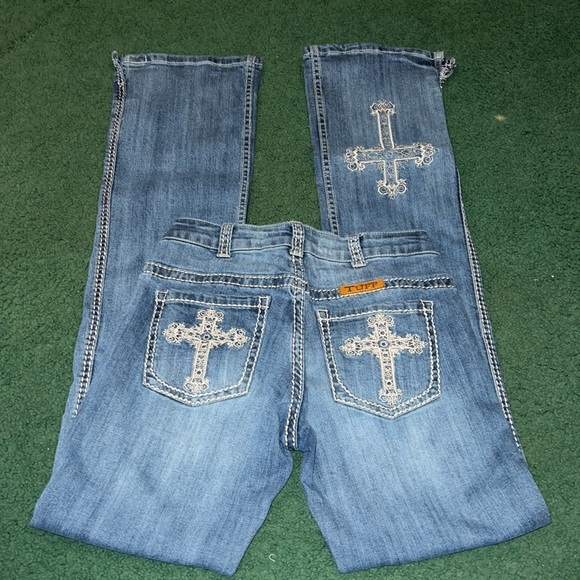 Cowgirl Tuff Jeans - Picture 3 of 3
